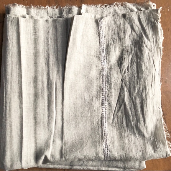 Anthropologie by Amor Collections Pashmina Scarf - Picture 2 of 5